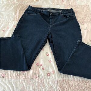 Chico’s stretch Women's Blue Jeans. Chico’s 3